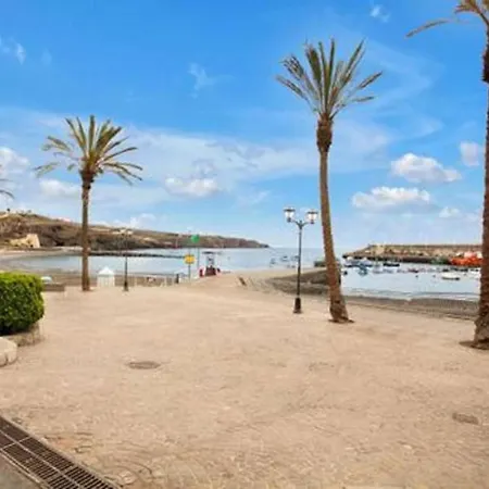Brisas Playa San Juan Apartment